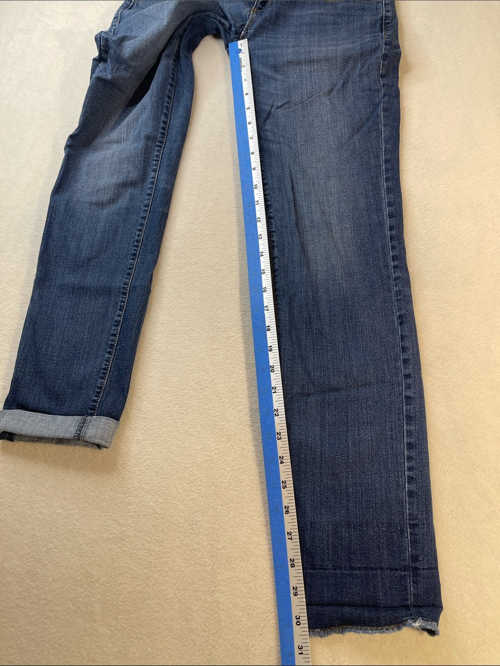 Ann Taylor SLIM BOYFRIEND Women's Straight-Leg Jeans in Dark Blue Wash SIZE 0 - Picture 2 of 9